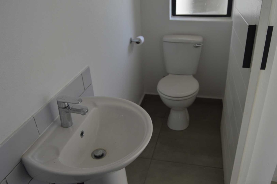 2 Bedroom Property for Sale in Glen Erasmia Gauteng