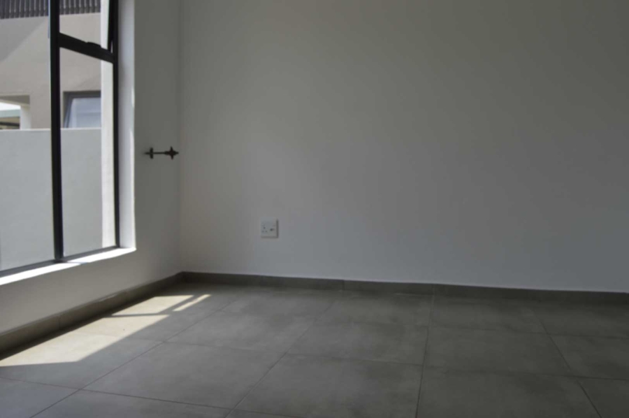 2 Bedroom Property for Sale in Glen Erasmia Gauteng