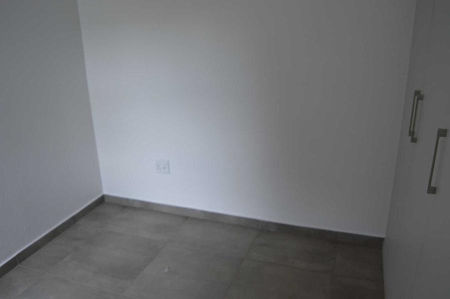 2 Bedroom Property for Sale in Glen Erasmia Gauteng