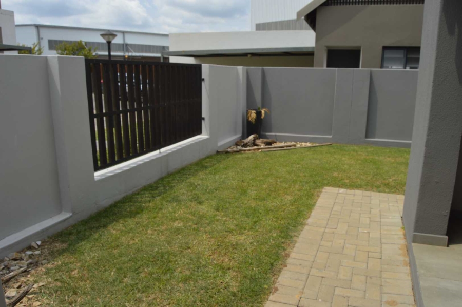 2 Bedroom Property for Sale in Glen Erasmia Gauteng