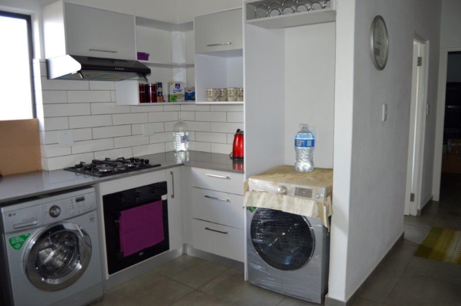 2 Bedroom Property for Sale in Glen Erasmia Gauteng