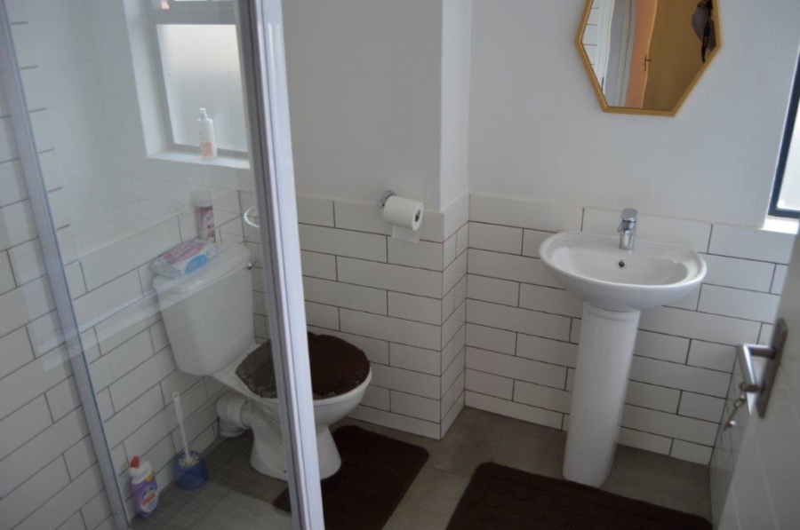 2 Bedroom Property for Sale in Glen Erasmia Gauteng