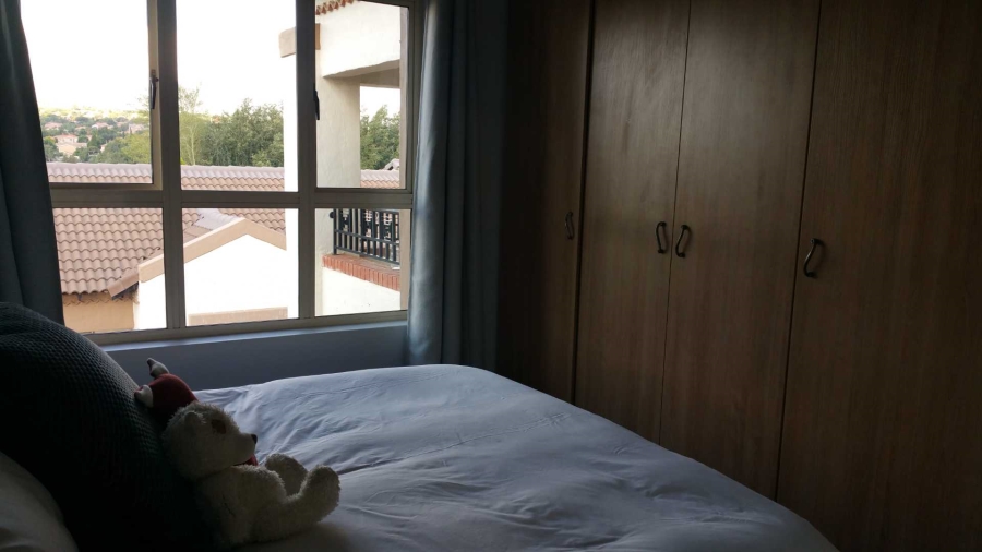 To Let 2 Bedroom Property for Rent in Faerie Glen Gauteng