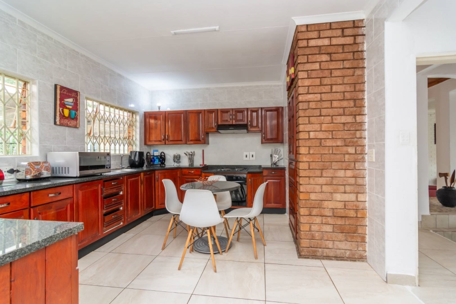 4 Bedroom Property for Sale in Rant En Dal Gauteng