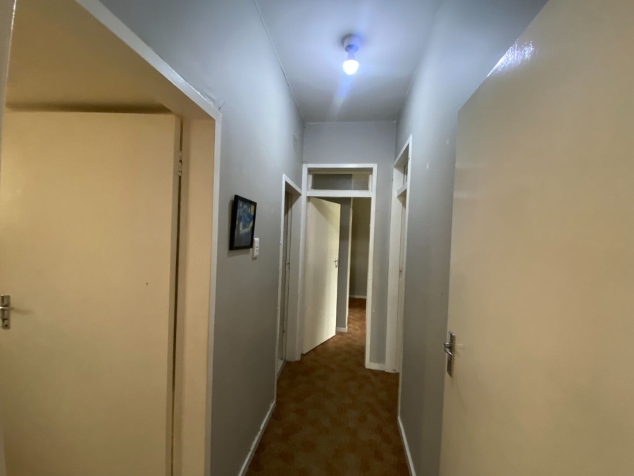 To Let 2 Bedroom Property for Rent in Monument Gauteng