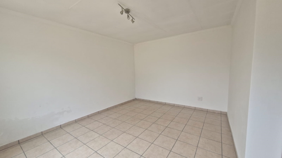 3 Bedroom Property for Sale in The Hill Gauteng