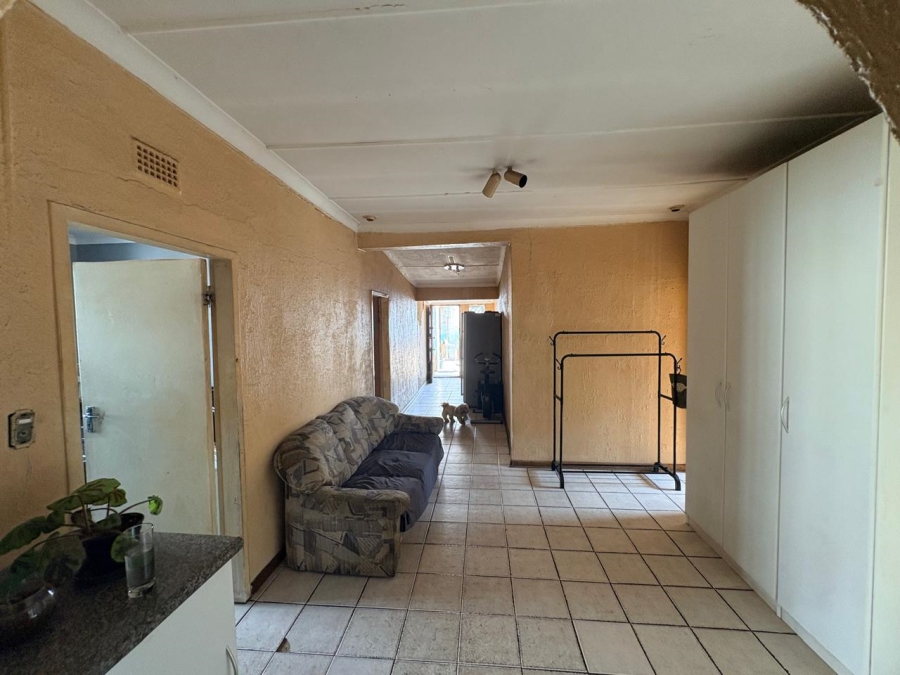 3 Bedroom Property for Sale in Kenilworth Gauteng