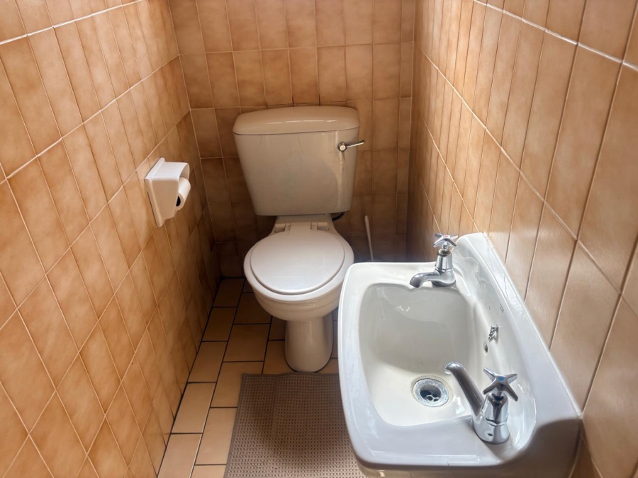 3 Bedroom Property for Sale in Kenilworth Gauteng