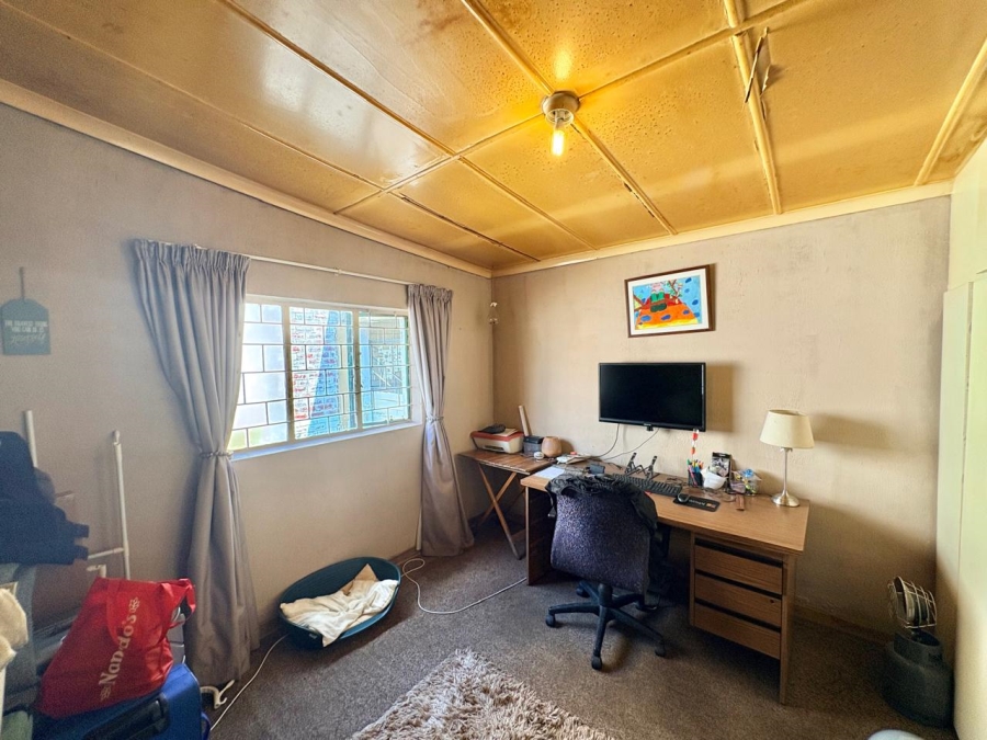 3 Bedroom Property for Sale in Kenilworth Gauteng