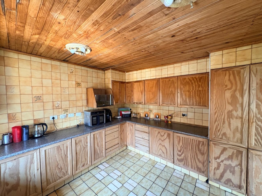 3 Bedroom Property for Sale in Kenilworth Gauteng