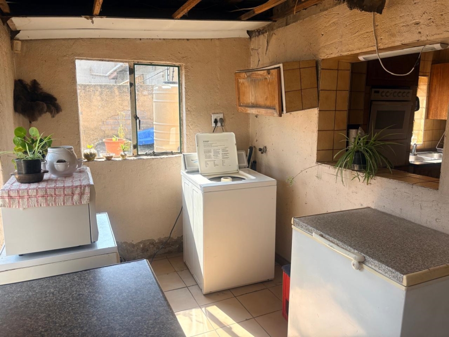 3 Bedroom Property for Sale in Kenilworth Gauteng