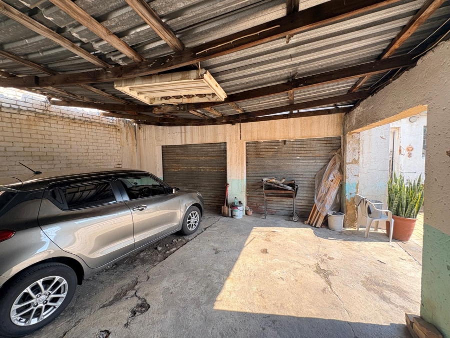 3 Bedroom Property for Sale in Kenilworth Gauteng