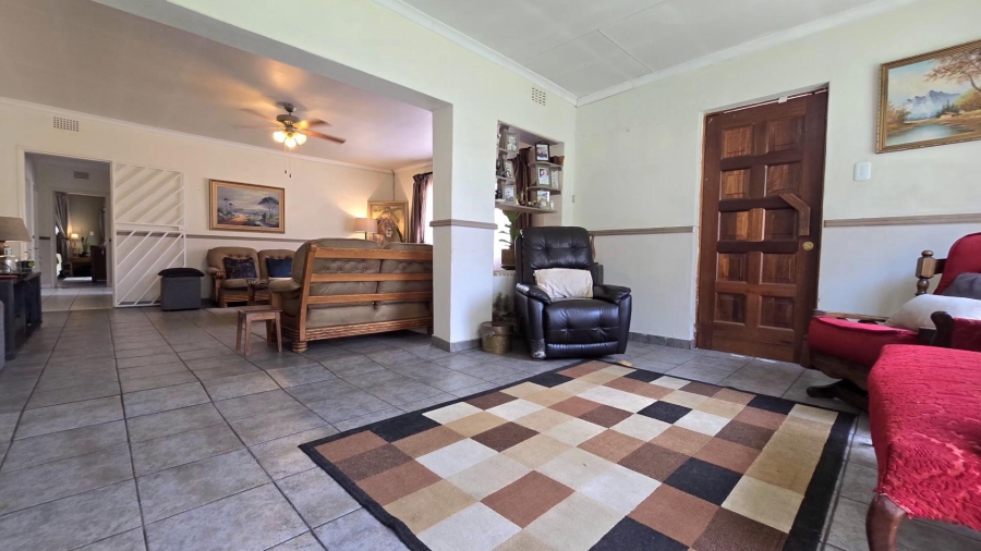 3 Bedroom Property for Sale in General Albertspark Gauteng