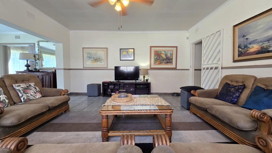 3 Bedroom Property for Sale in General Albertspark Gauteng