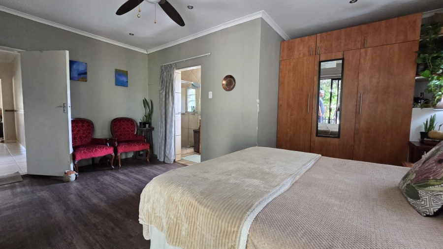 3 Bedroom Property for Sale in General Albertspark Gauteng