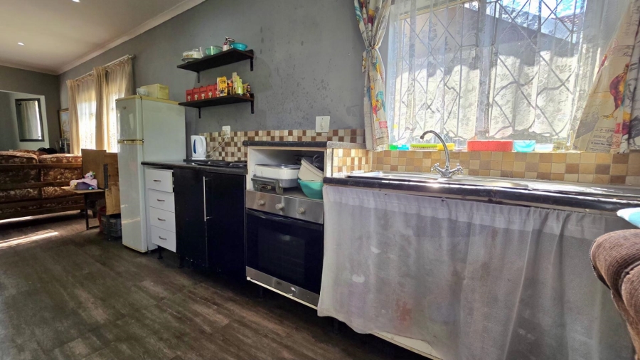 3 Bedroom Property for Sale in General Albertspark Gauteng