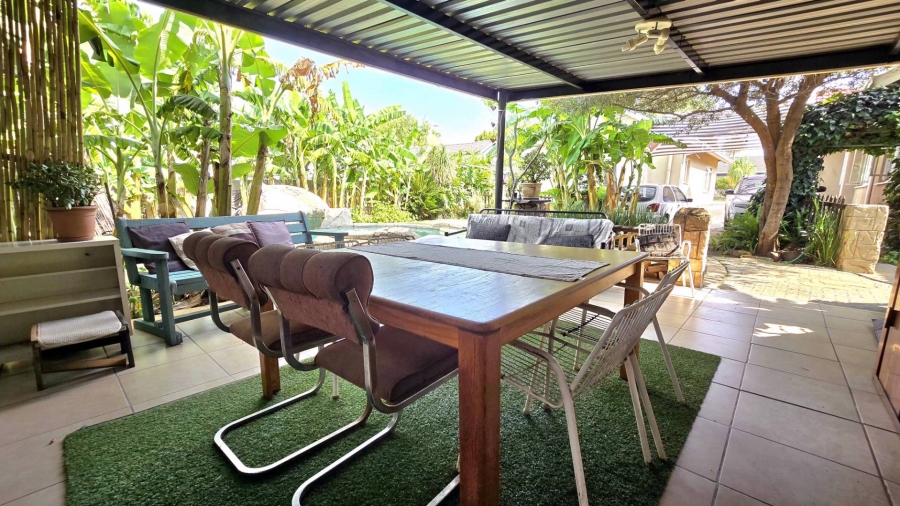 3 Bedroom Property for Sale in General Albertspark Gauteng