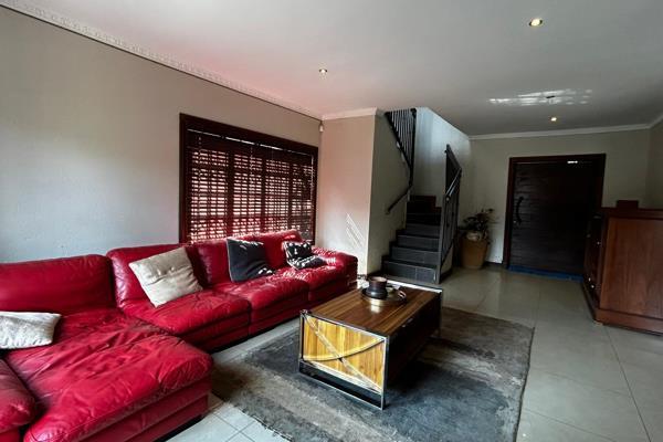 6 Bedroom Property for Sale in The Orchards Gauteng