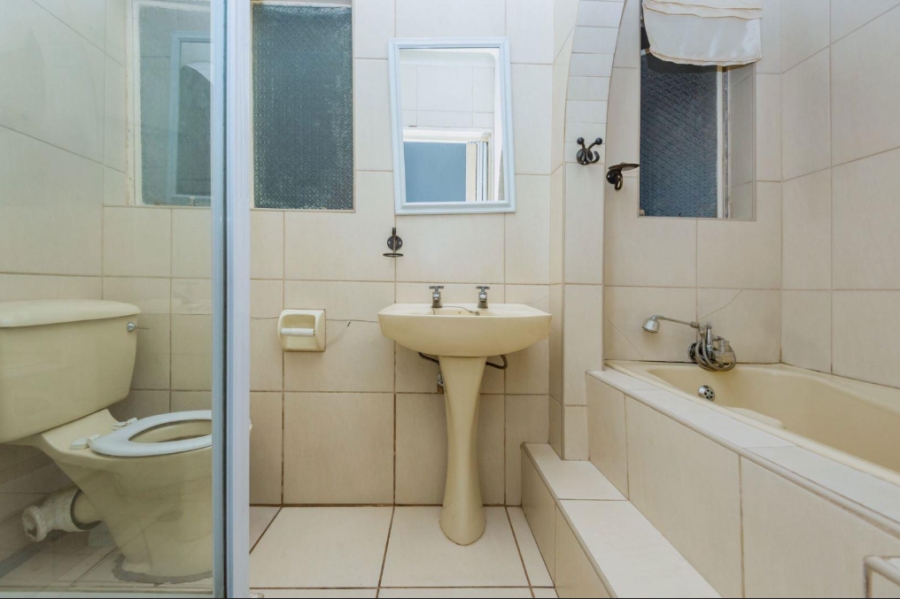 4 Bedroom Property for Sale in Brackendowns Gauteng