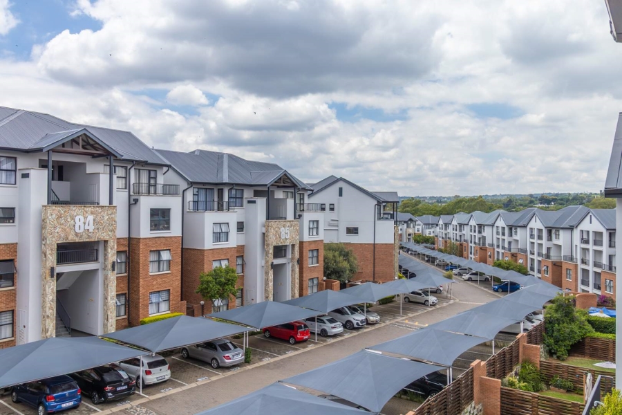 1 Bedroom Property for Sale in Olivedale Gauteng