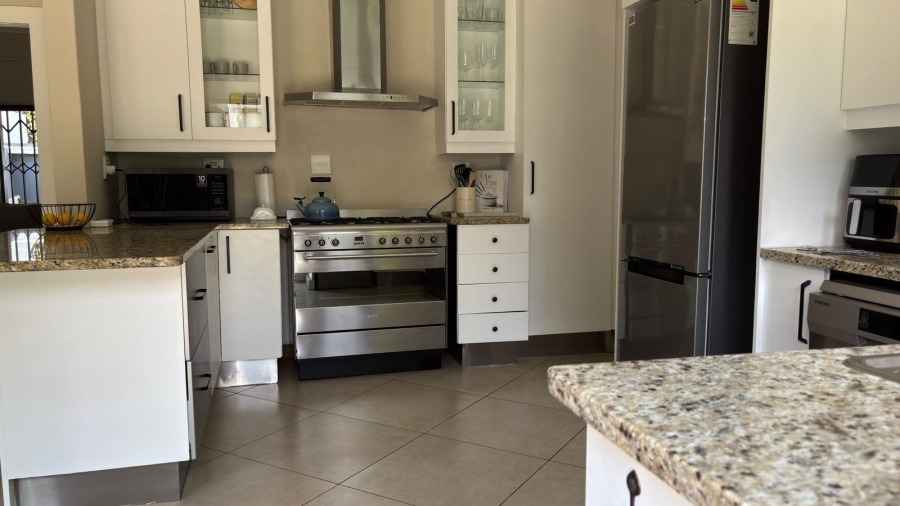 2 Bedroom Property for Sale in Norwood Gauteng