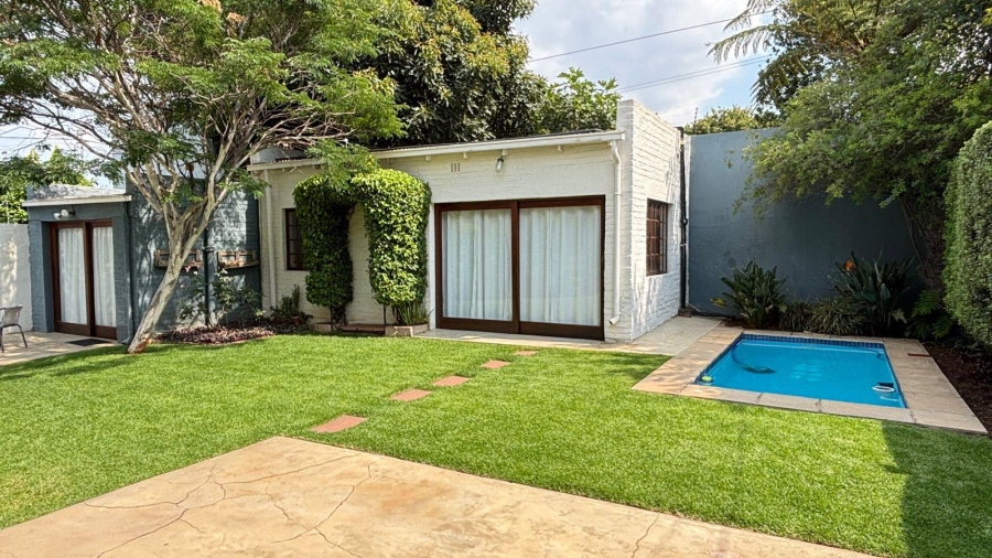 2 Bedroom Property for Sale in Norwood Gauteng