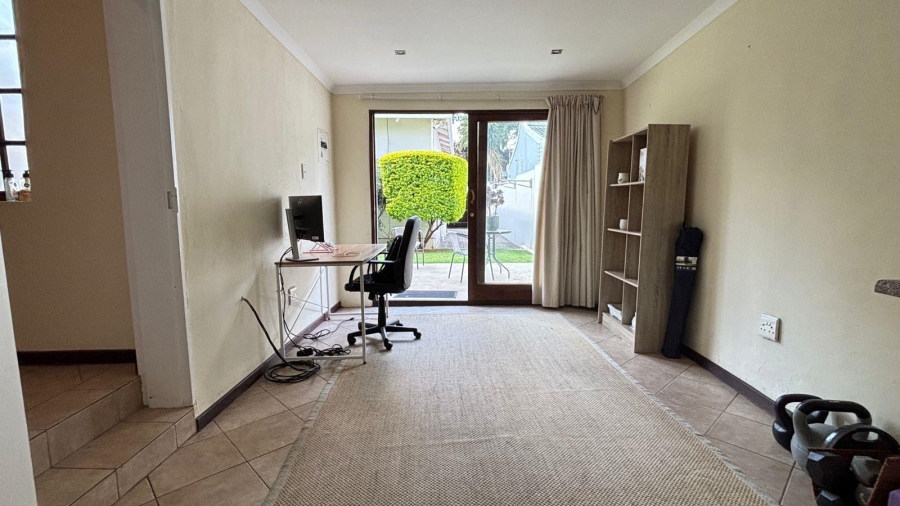 2 Bedroom Property for Sale in Norwood Gauteng