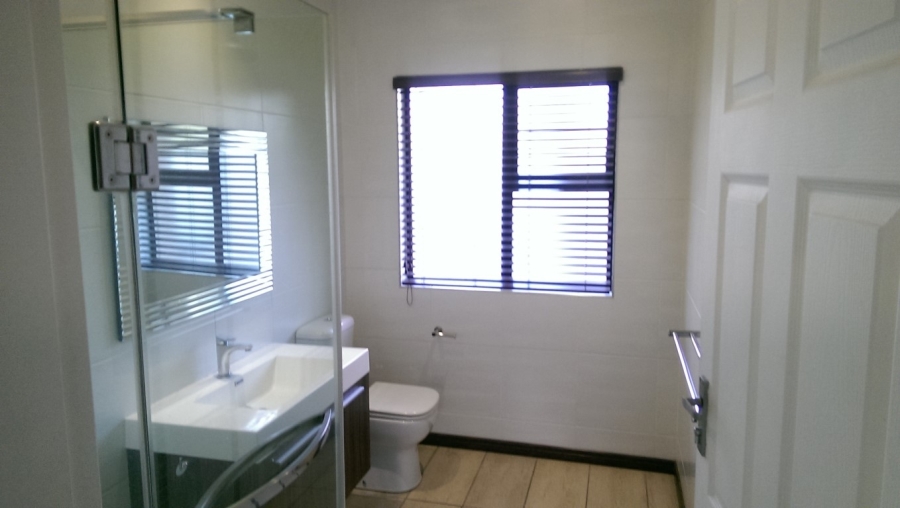 To Let 3 Bedroom Property for Rent in Rembrandt Park Gauteng