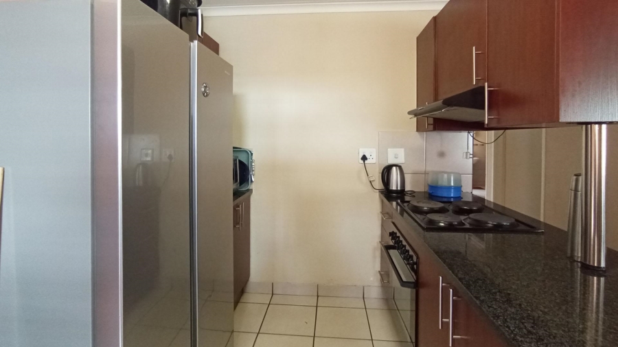 3 Bedroom Property for Sale in Kosmosdal Gauteng