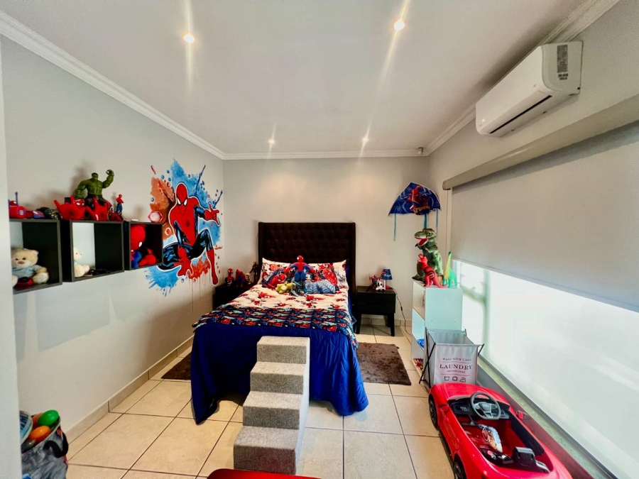 To Let 4 Bedroom Property for Rent in Bedfordview Gauteng