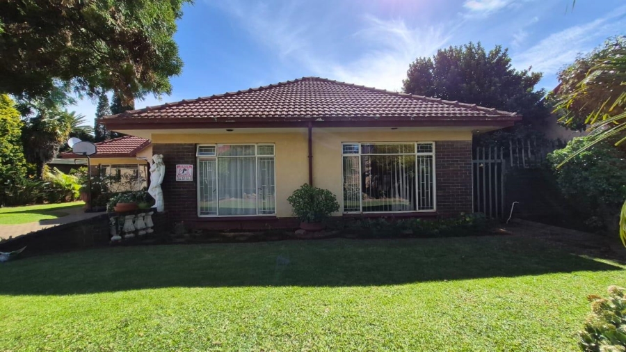 4 Bedroom Property for Sale in Norkem Park Gauteng