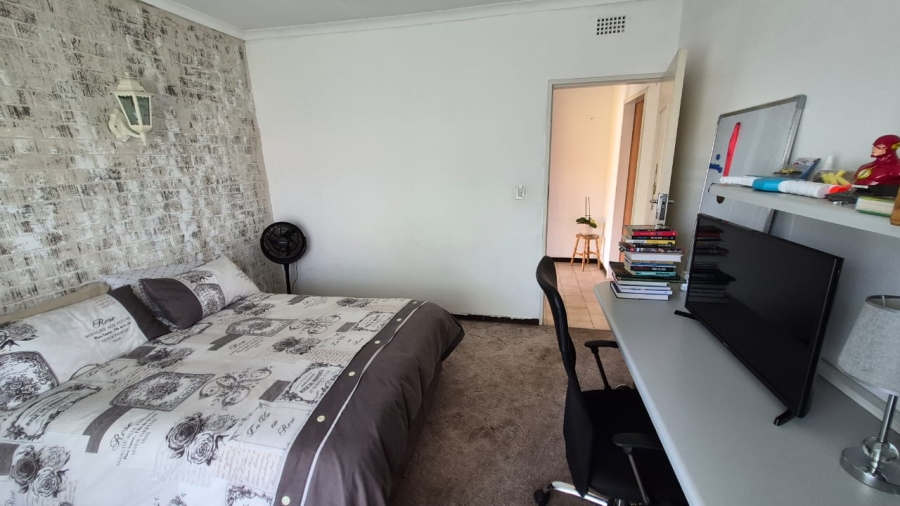 4 Bedroom Property for Sale in Norkem Park Gauteng