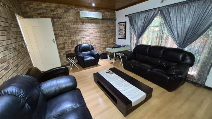 4 Bedroom Property for Sale in Norkem Park Gauteng