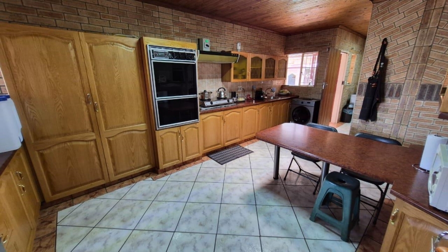 4 Bedroom Property for Sale in Norkem Park Gauteng