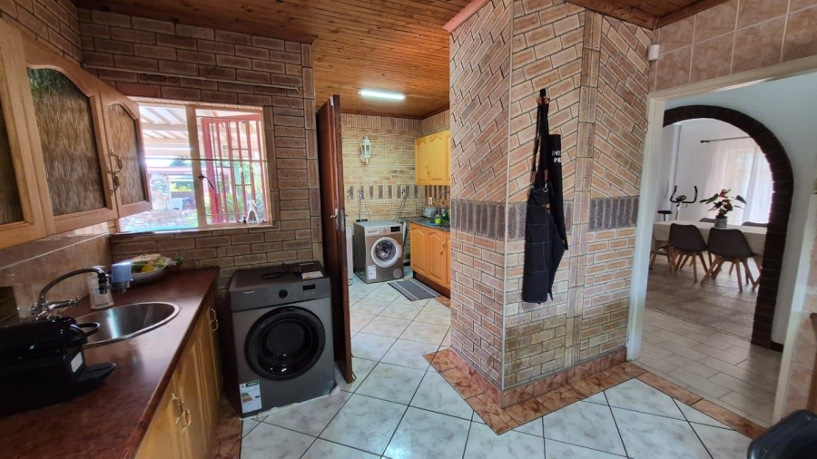 4 Bedroom Property for Sale in Norkem Park Gauteng
