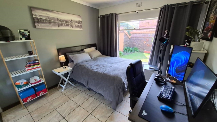 4 Bedroom Property for Sale in Norkem Park Gauteng