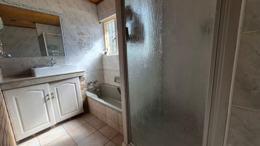 4 Bedroom Property for Sale in Norkem Park Gauteng