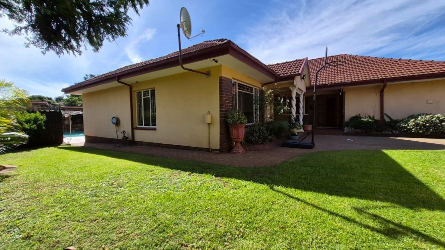 4 Bedroom Property for Sale in Norkem Park Gauteng