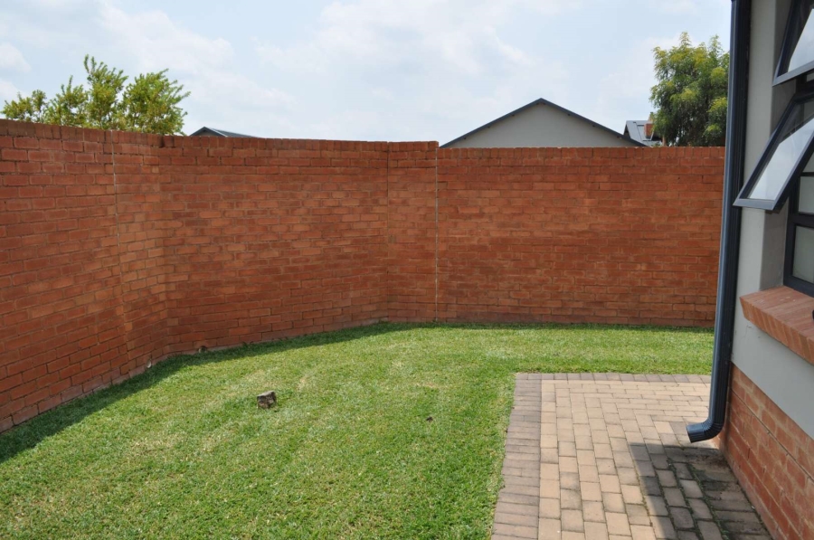 To Let 3 Bedroom Property for Rent in Pretoria East Gauteng