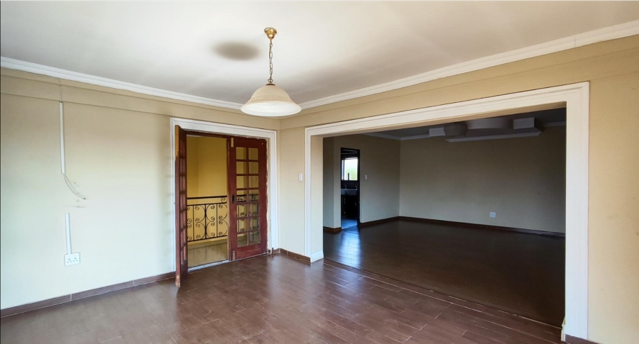 7 Bedroom Property for Sale in Sonneveld Gauteng