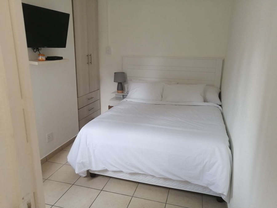 To Let 1 Bedroom Property for Rent in Morningside Manor Gauteng