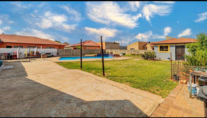 3 Bedroom Property for Sale in Leondale Gauteng
