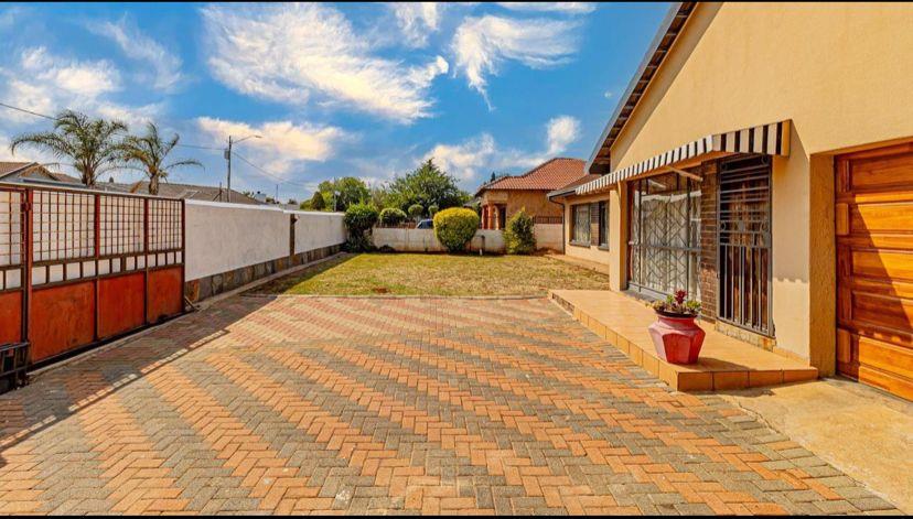 3 Bedroom Property for Sale in Leondale Gauteng