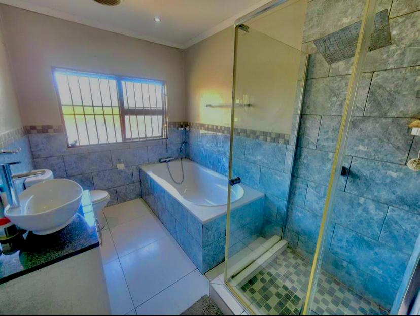 3 Bedroom Property for Sale in Lambton Gauteng