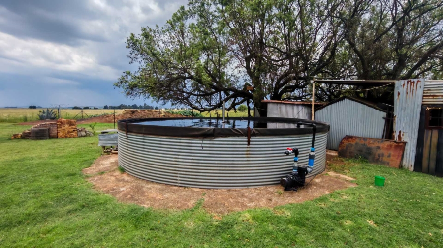 4 Bedroom Property for Sale in Tarlton Gauteng