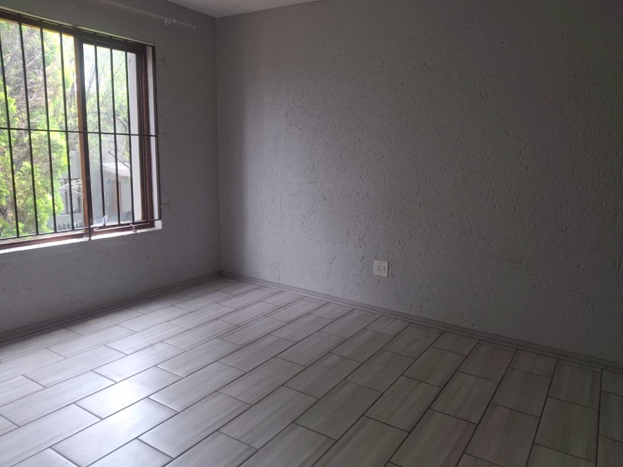 To Let 2 Bedroom Property for Rent in Morningside Gauteng