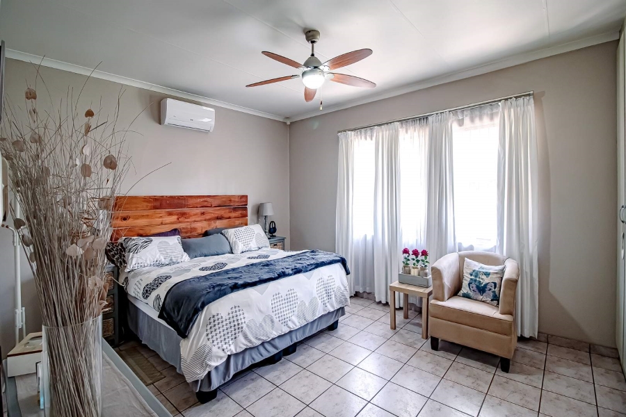 3 Bedroom Property for Sale in Garsfontein Ext 10 Gauteng