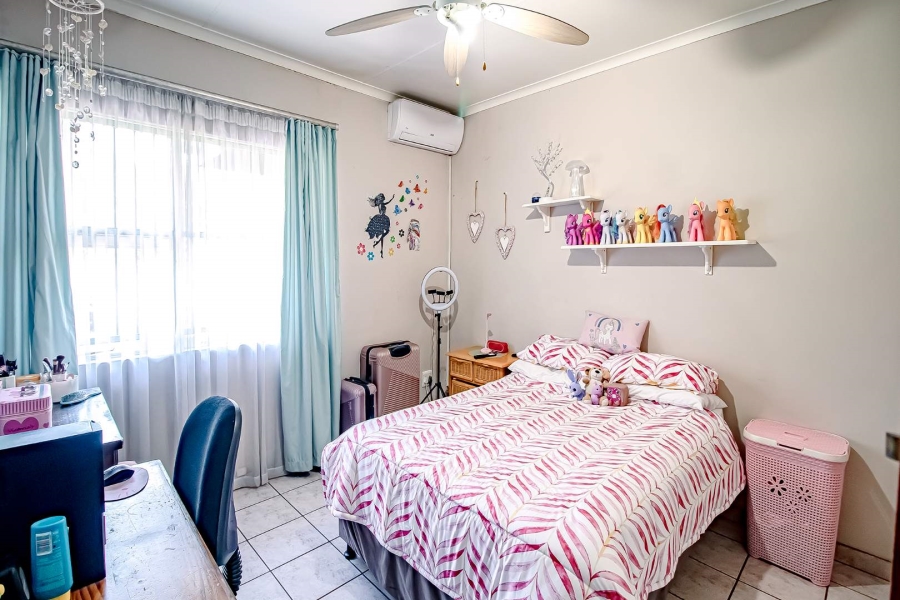 3 Bedroom Property for Sale in Garsfontein Ext 10 Gauteng