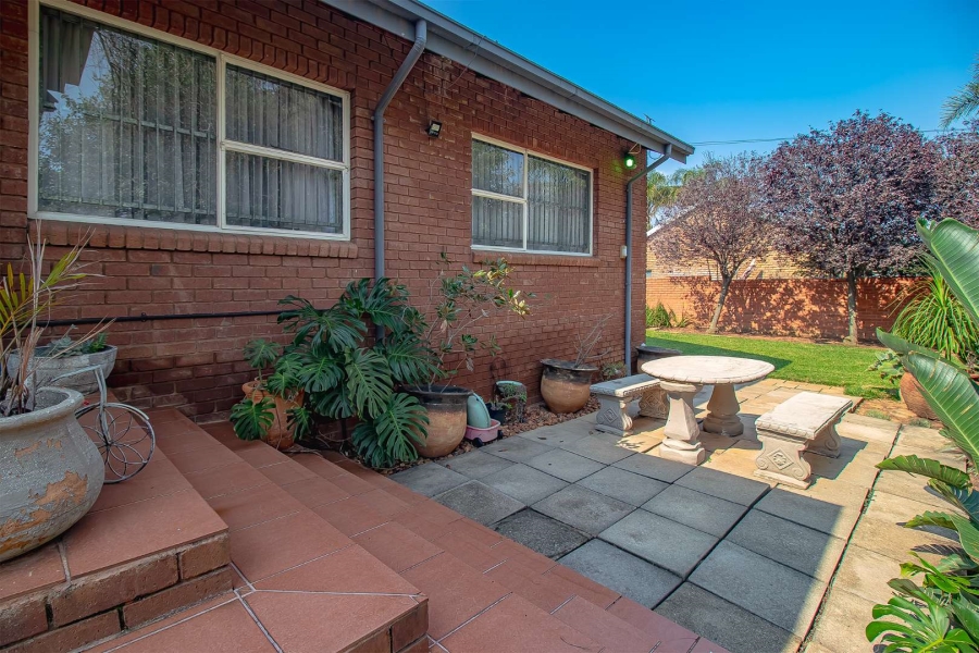 3 Bedroom Property for Sale in Garsfontein Ext 10 Gauteng