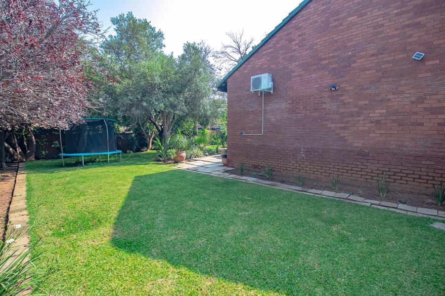 3 Bedroom Property for Sale in Garsfontein Ext 10 Gauteng